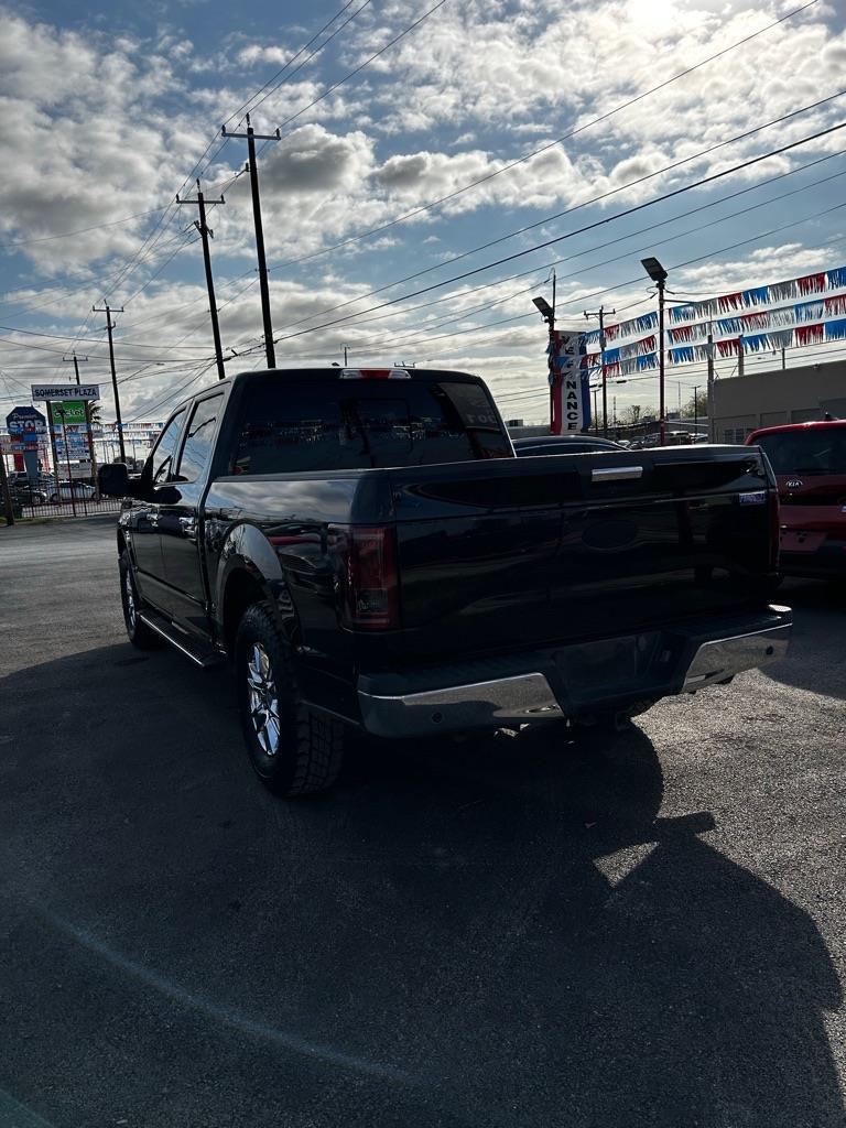 Ford F-150 XL SuperCrew 5.5-ft. Bed 2WD 2015