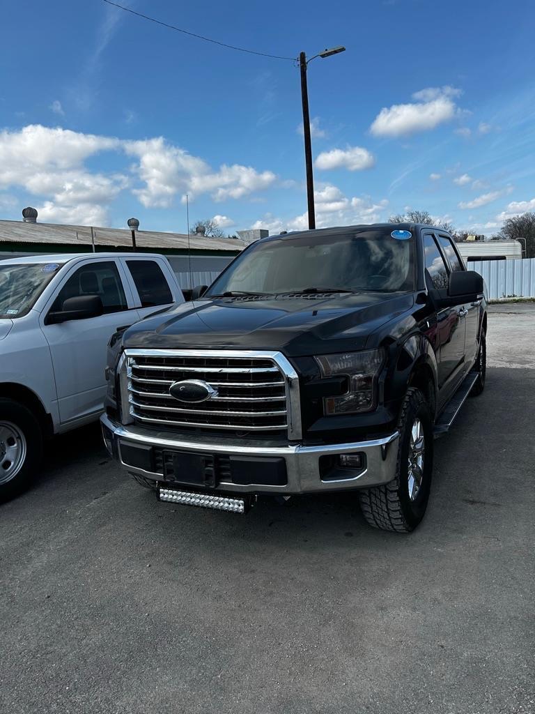 Ford F-150 XL SuperCrew 5.5-ft. Bed 2WD 2015