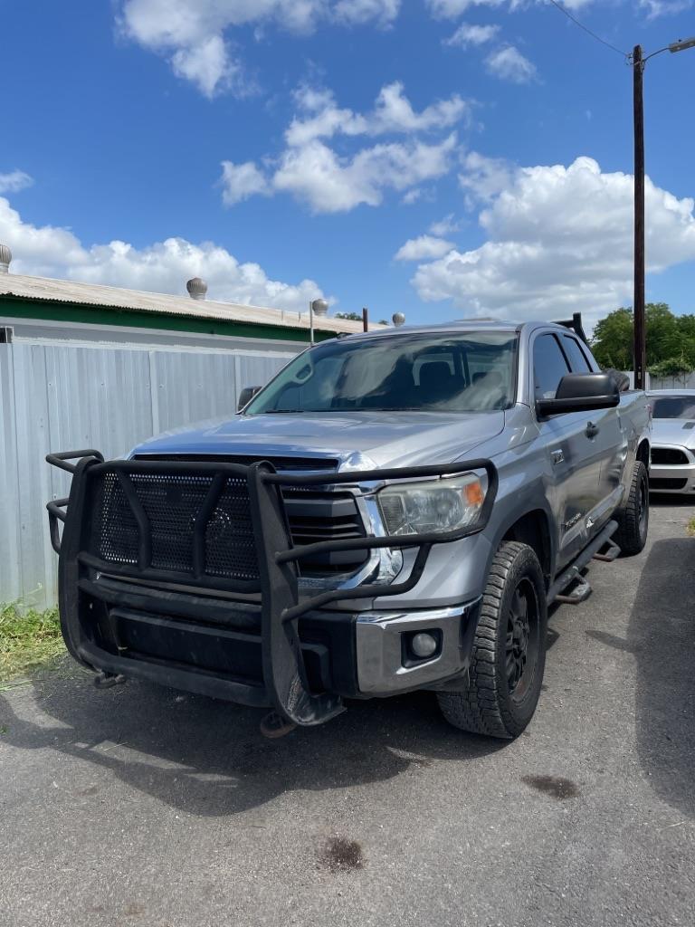 Toyota Tundra SR5 5.7L V8 FFV Double Cab 4WD 2014