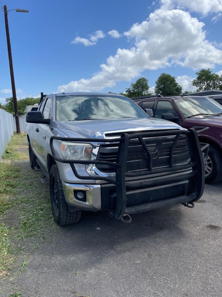Toyota Tundra SR5 5.7L V8 FFV Double Cab 4WD 2014