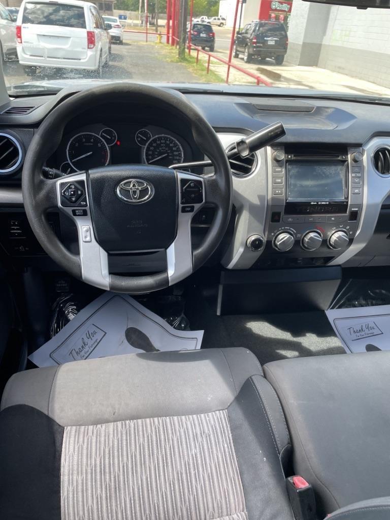 Toyota Tundra SR5 5.7L V8 FFV Double Cab 4WD 2014