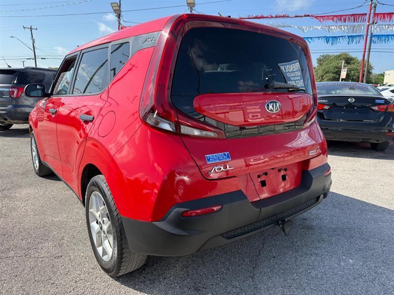 Kia Soul S 2021