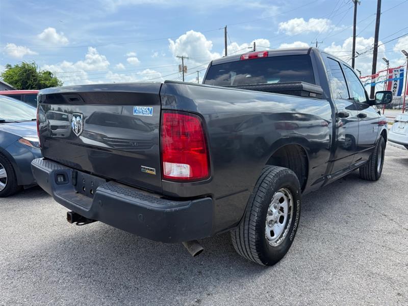 RAM 1500 Tradesman Quad Cab 2WD 2017