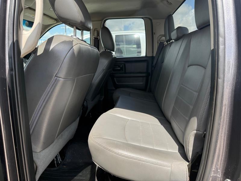RAM 1500 Tradesman Quad Cab 2WD 2017