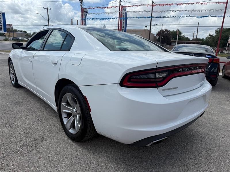 Dodge Charger SXT 2016