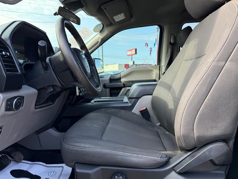 Ford F-150 XL SuperCrew 5.5-ft. Bed 4WD 2019