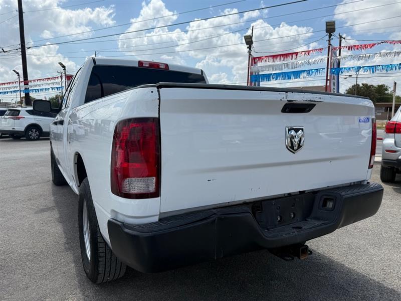 RAM 1500 Classic Tradesman Quad Cab 2WD 2020