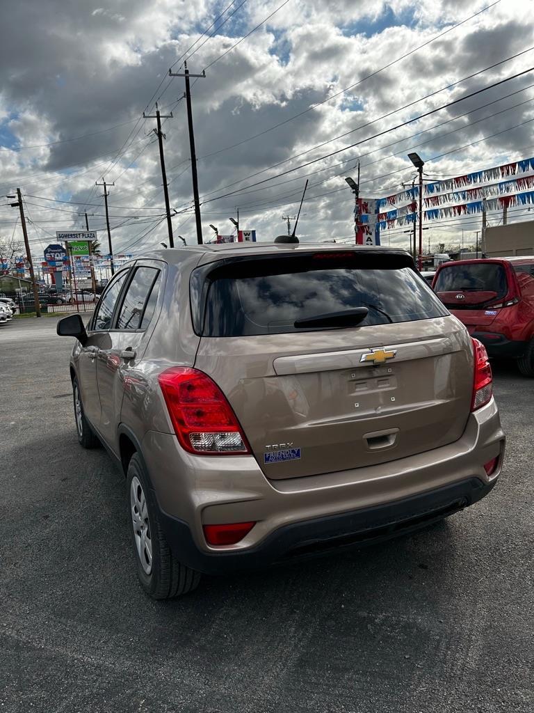 Chevrolet Trax LS FWD 2018