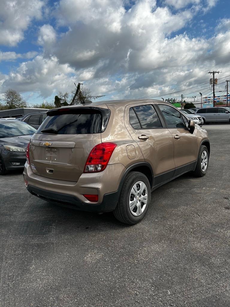 Chevrolet Trax LS FWD 2018