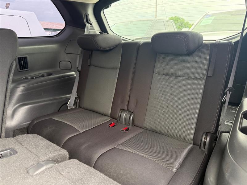 Nissan Pathfinder SV 2WD 2018
