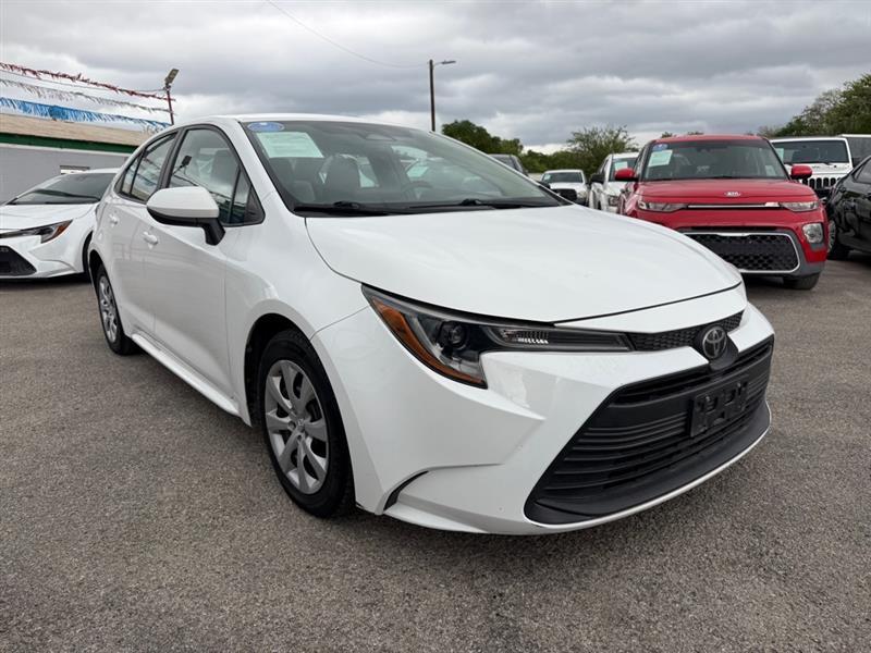 Toyota Corolla LE 2023
