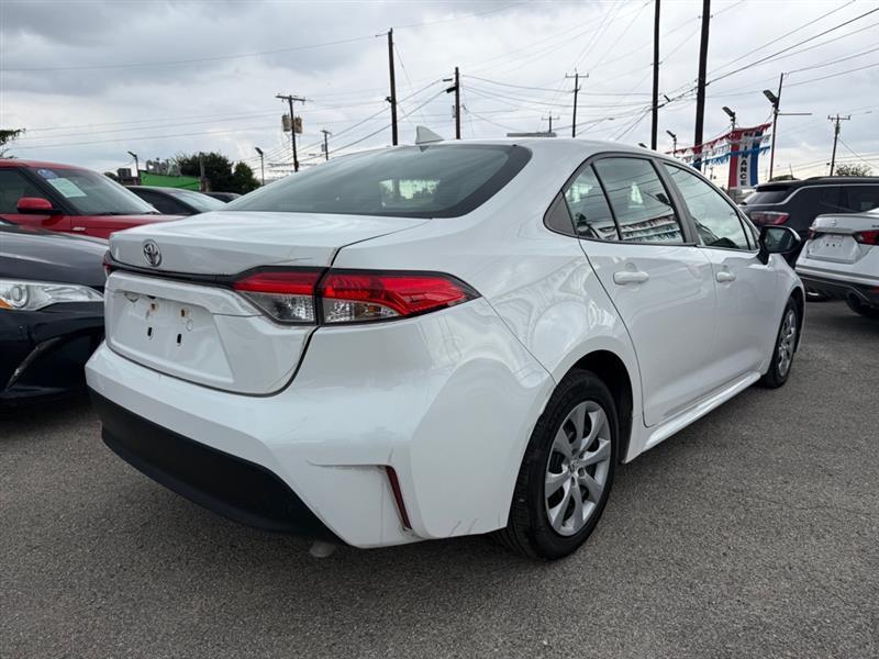 Toyota Corolla LE 2023