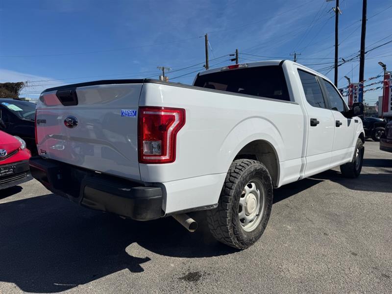 Ford F-150 XL SuperCrew 5.5-ft. Bed 2WD 2017
