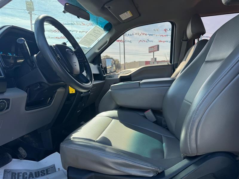 Ford F-150 XL SuperCrew 5.5-ft. Bed 2WD 2017