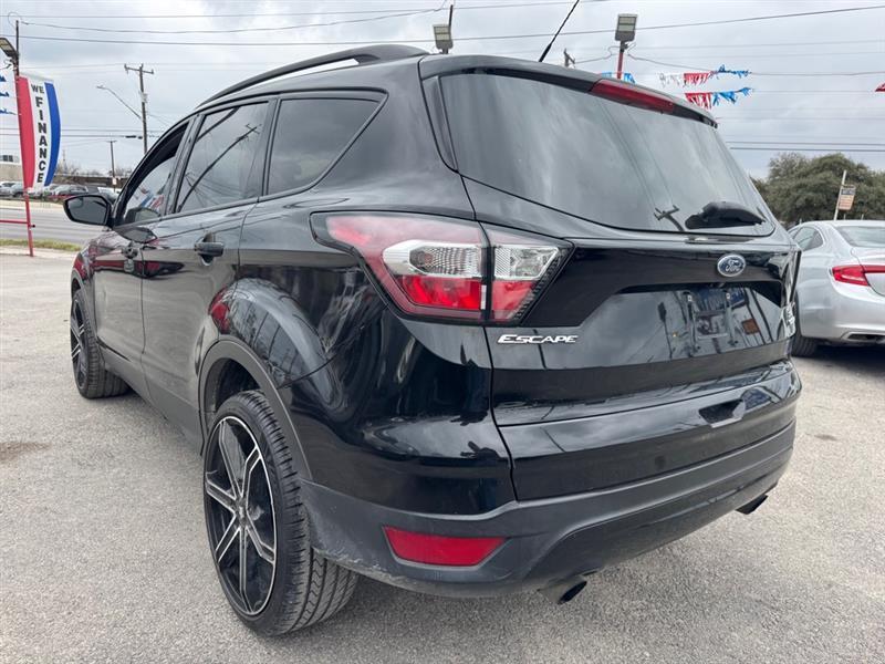 Ford Escape SE FWD 2017
