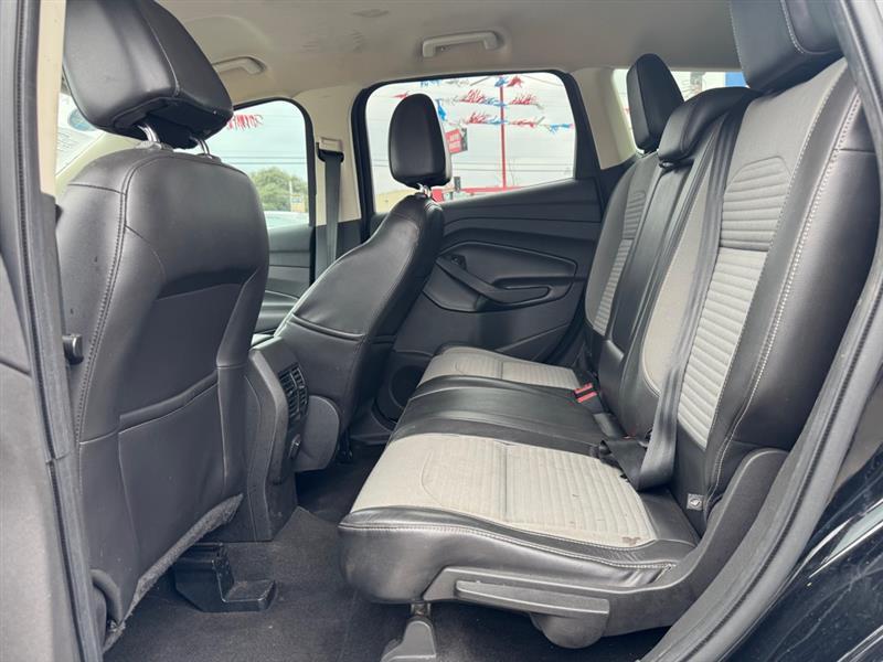 Ford Escape SE FWD 2017