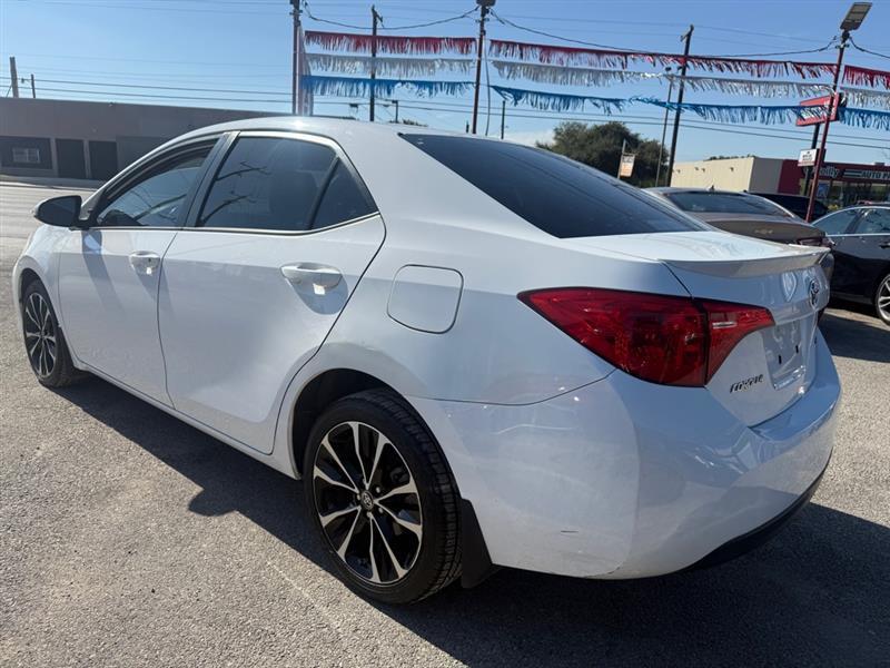 Toyota Corolla SE 6M 2019