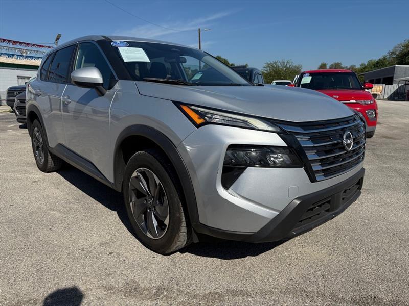 Nissan Rogue SV 2025