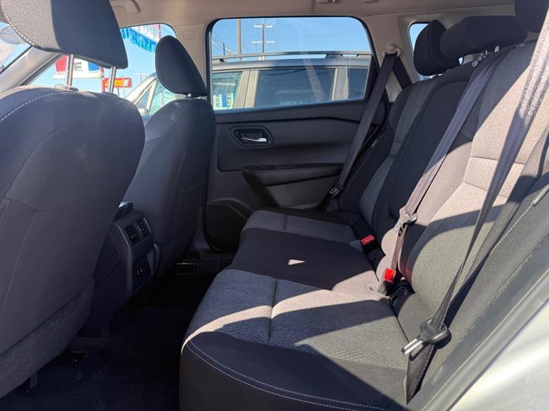 Nissan Rogue SV 2025