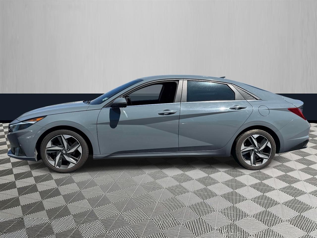 Hyundai Elantra SEL IVT 2022