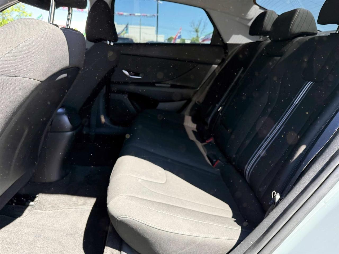 Hyundai Elantra SEL IVT 2022