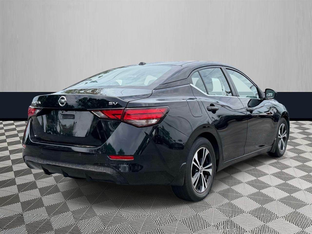 Nissan Sentra SV CVT 2020