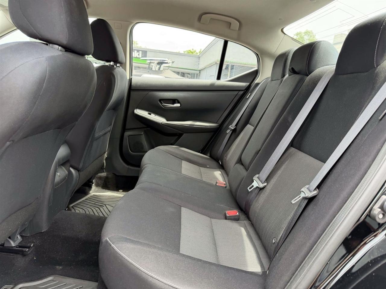 Nissan Sentra SV CVT 2020