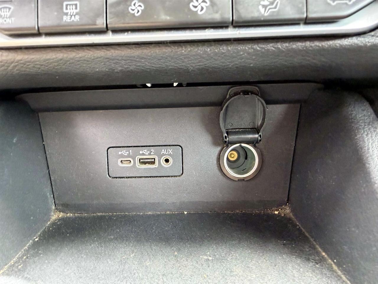 Nissan Sentra SV CVT 2020