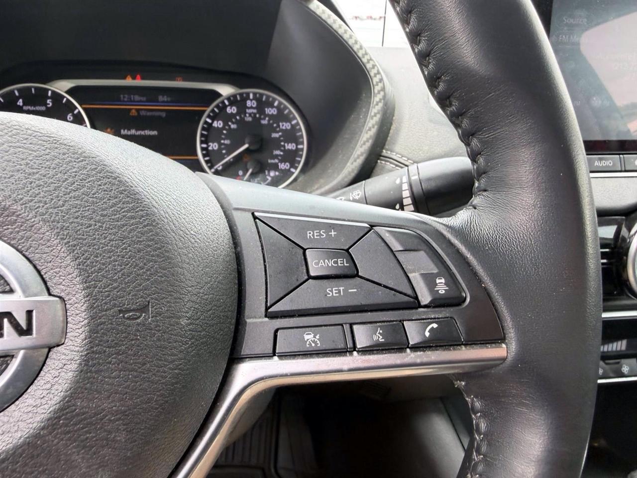 Nissan Sentra SV CVT 2020