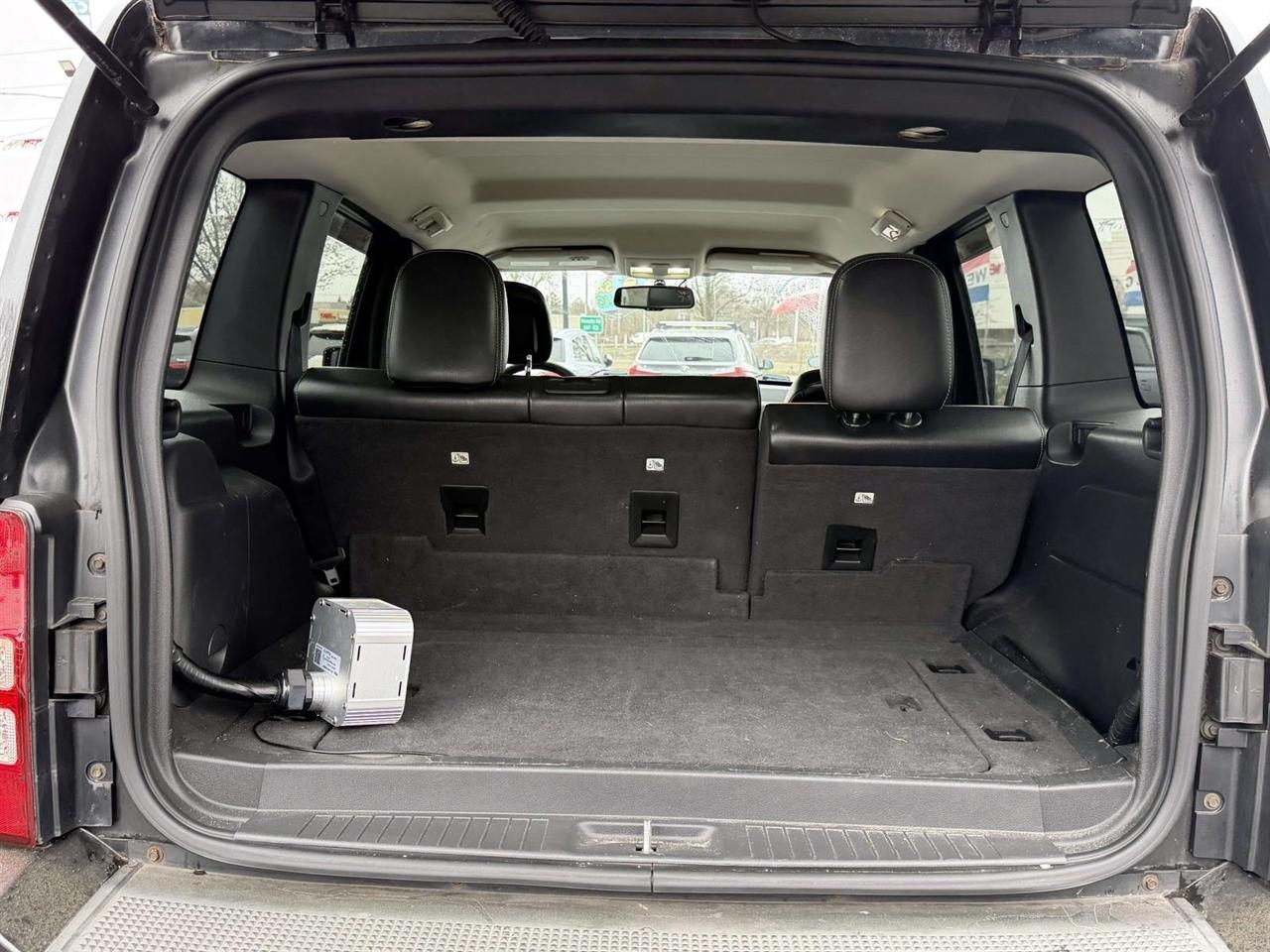 Jeep Liberty 4WD 4dr Sport Latitude 2012