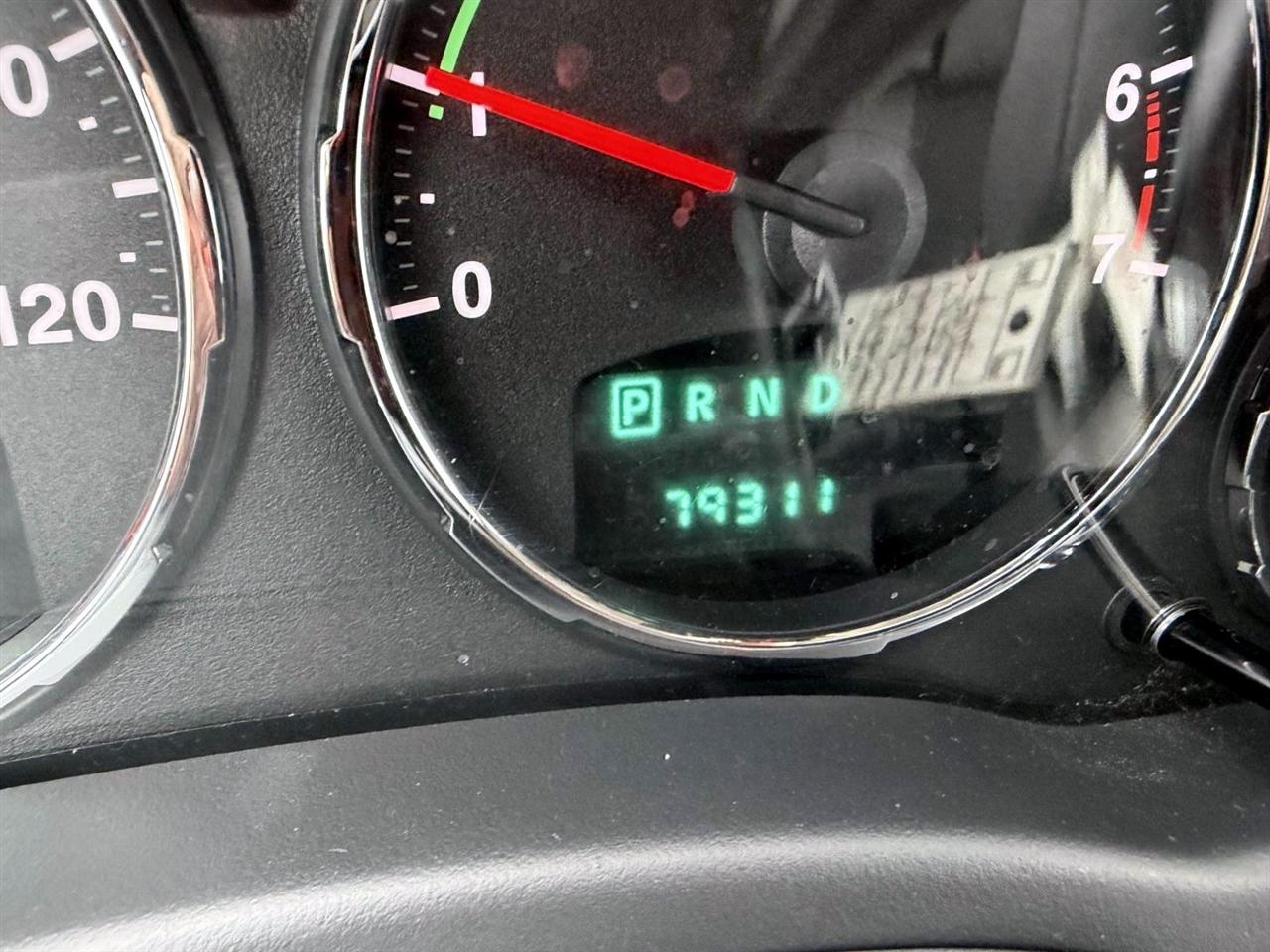 Jeep Liberty 4WD 4dr Sport Latitude 2012