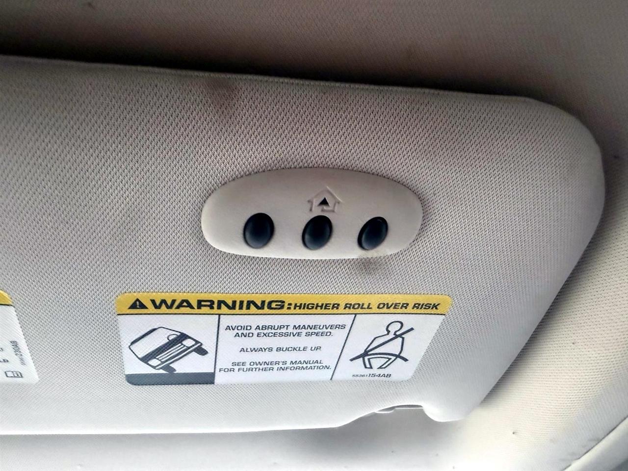 Jeep Liberty 4WD 4dr Sport Latitude 2012