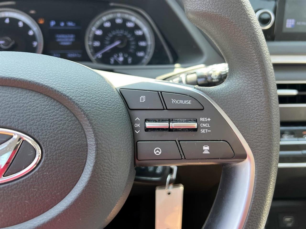 Hyundai Sonata SE 2.5L *Ltd Avail* 2023