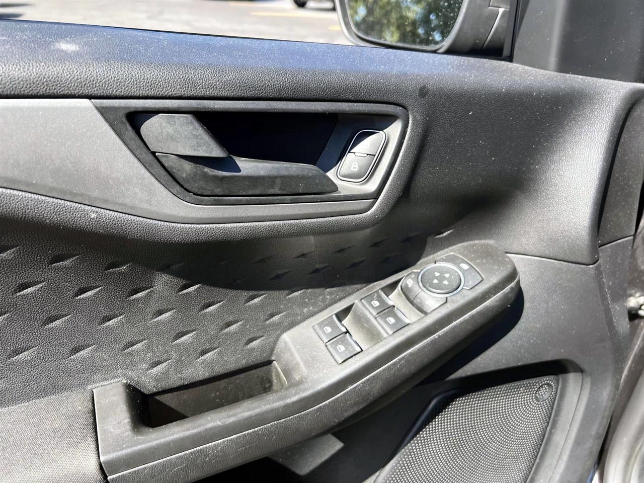 Ford Escape S FWD 2020