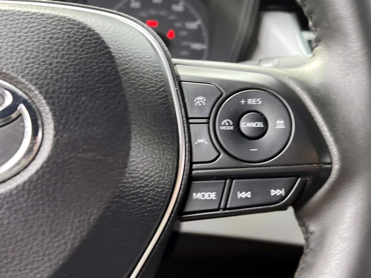 Toyota Corolla Nightshade Edition CVT (Natl) 2024