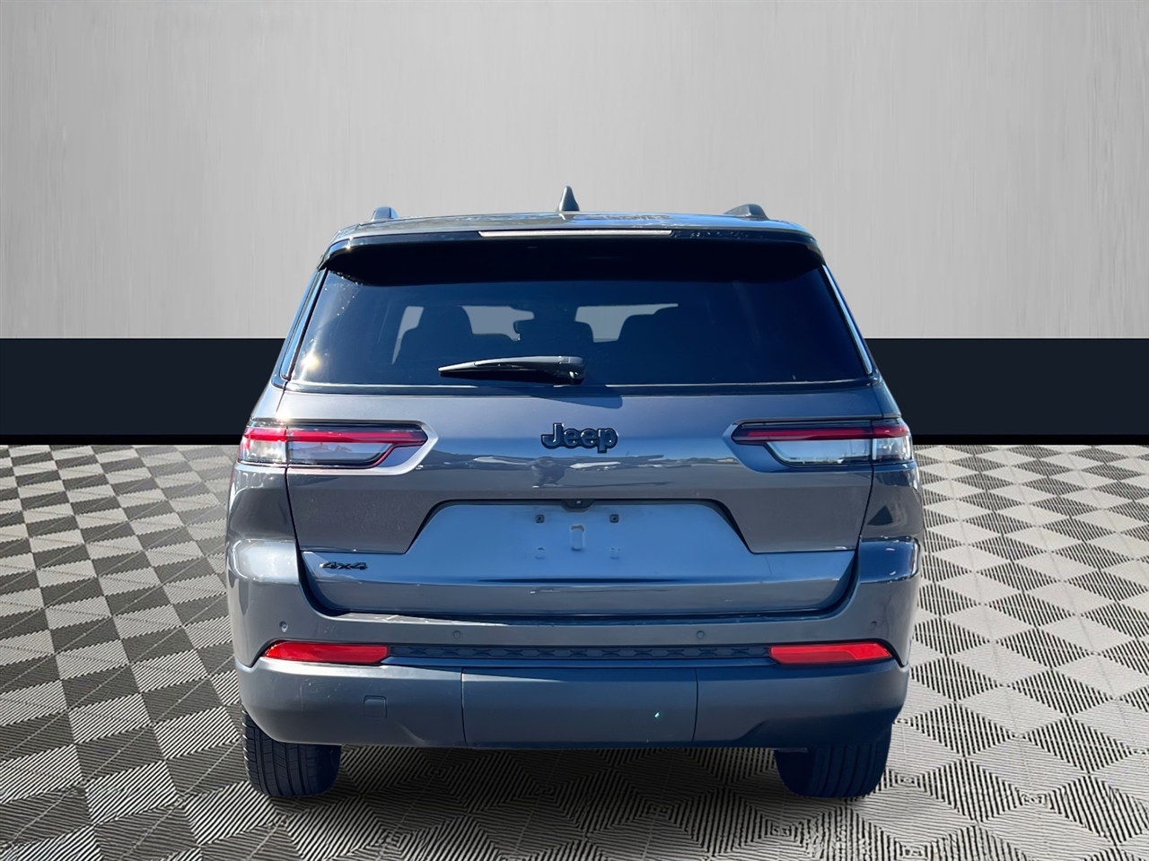 2024 Jeep Grand Cherokee Laredo photo 7