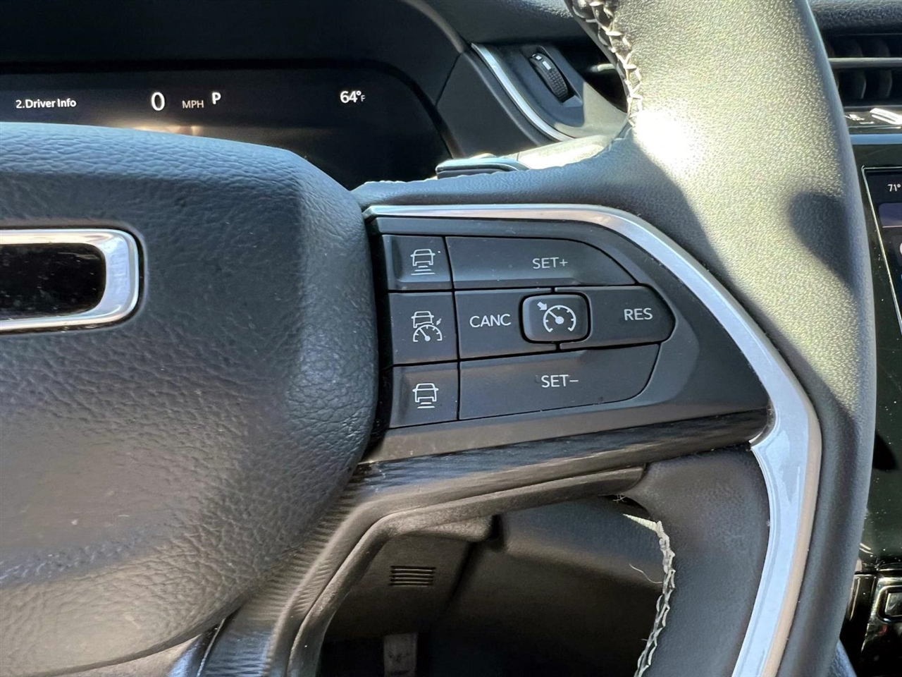 2024 Jeep Grand Cherokee Laredo photo 32