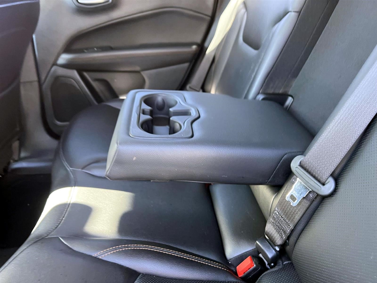 Jeep Compass Limited FWD 2019 Jeep Compass Limited FWD 2019