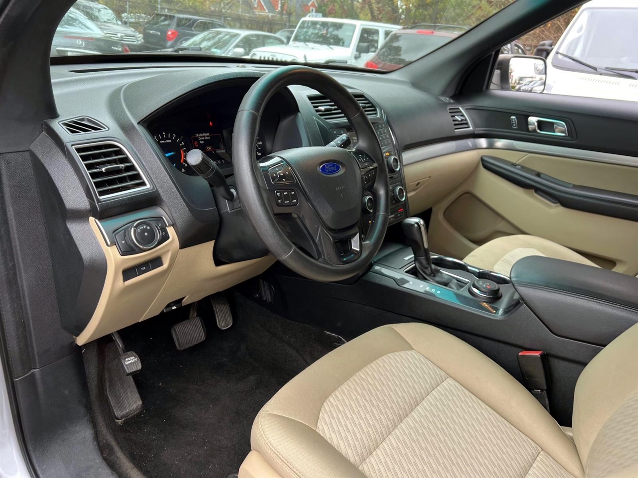 Ford Explorer 4WD 4dr Base 2016