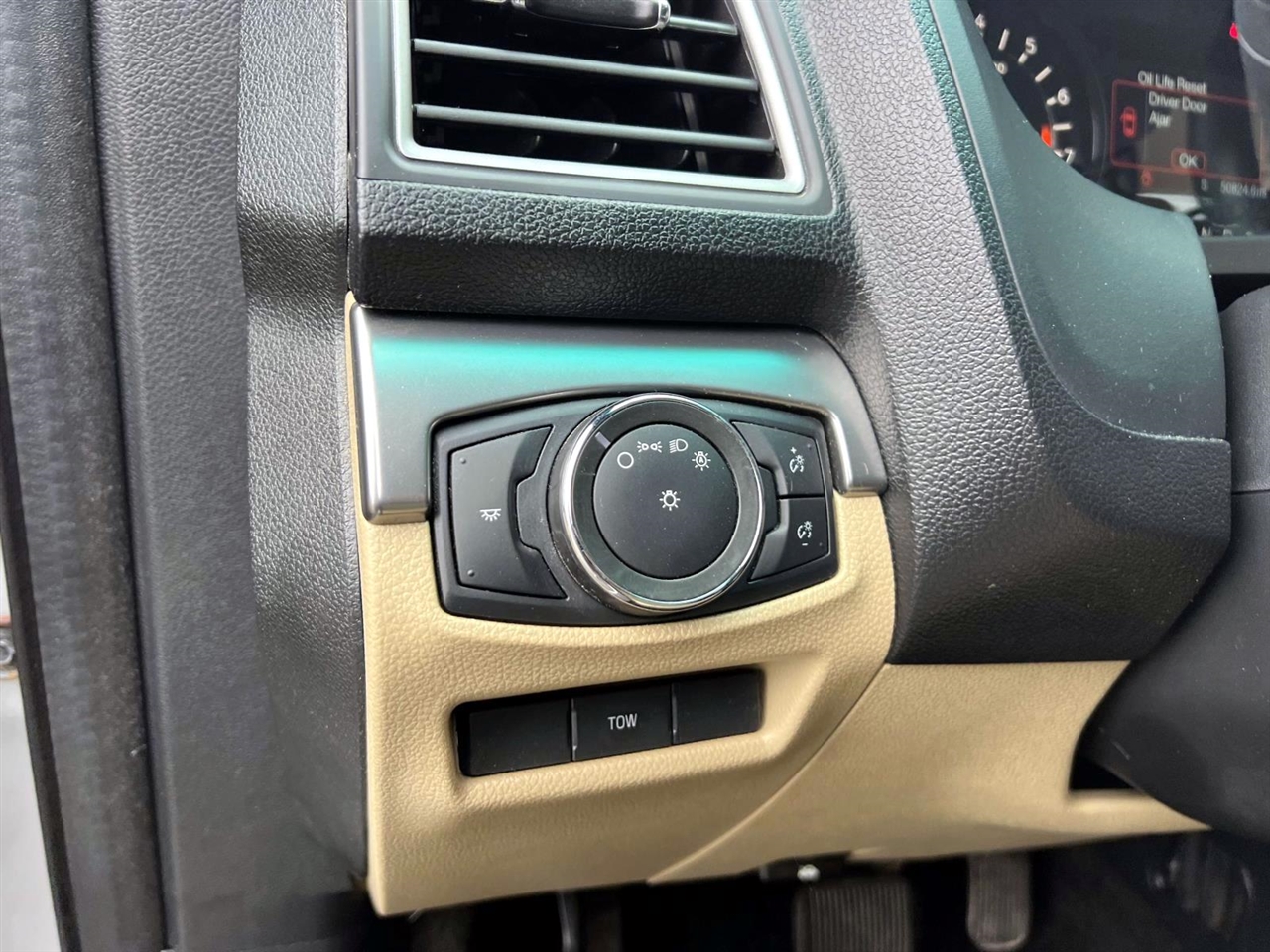 Ford Explorer 4WD 4dr Base 2016