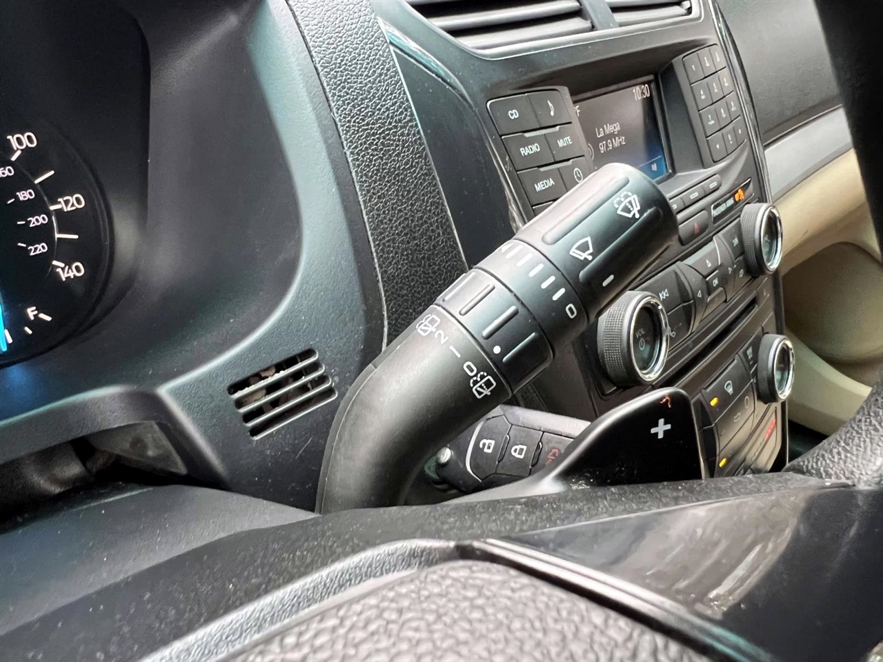 Ford Explorer 4WD 4dr Base 2016