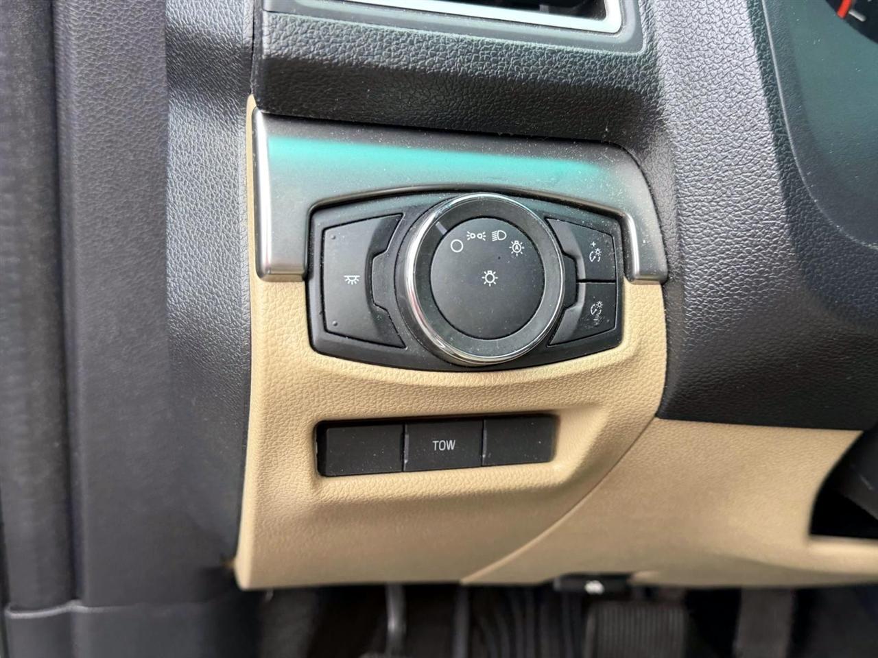 Ford Explorer 4WD 4dr Base 2016