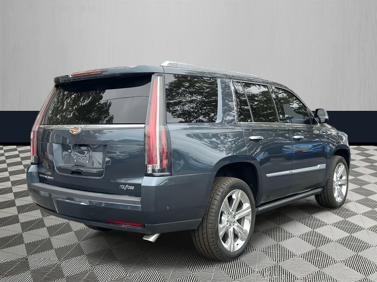 Cadillac Escalade 4WD 4dr Premium Luxury 2020