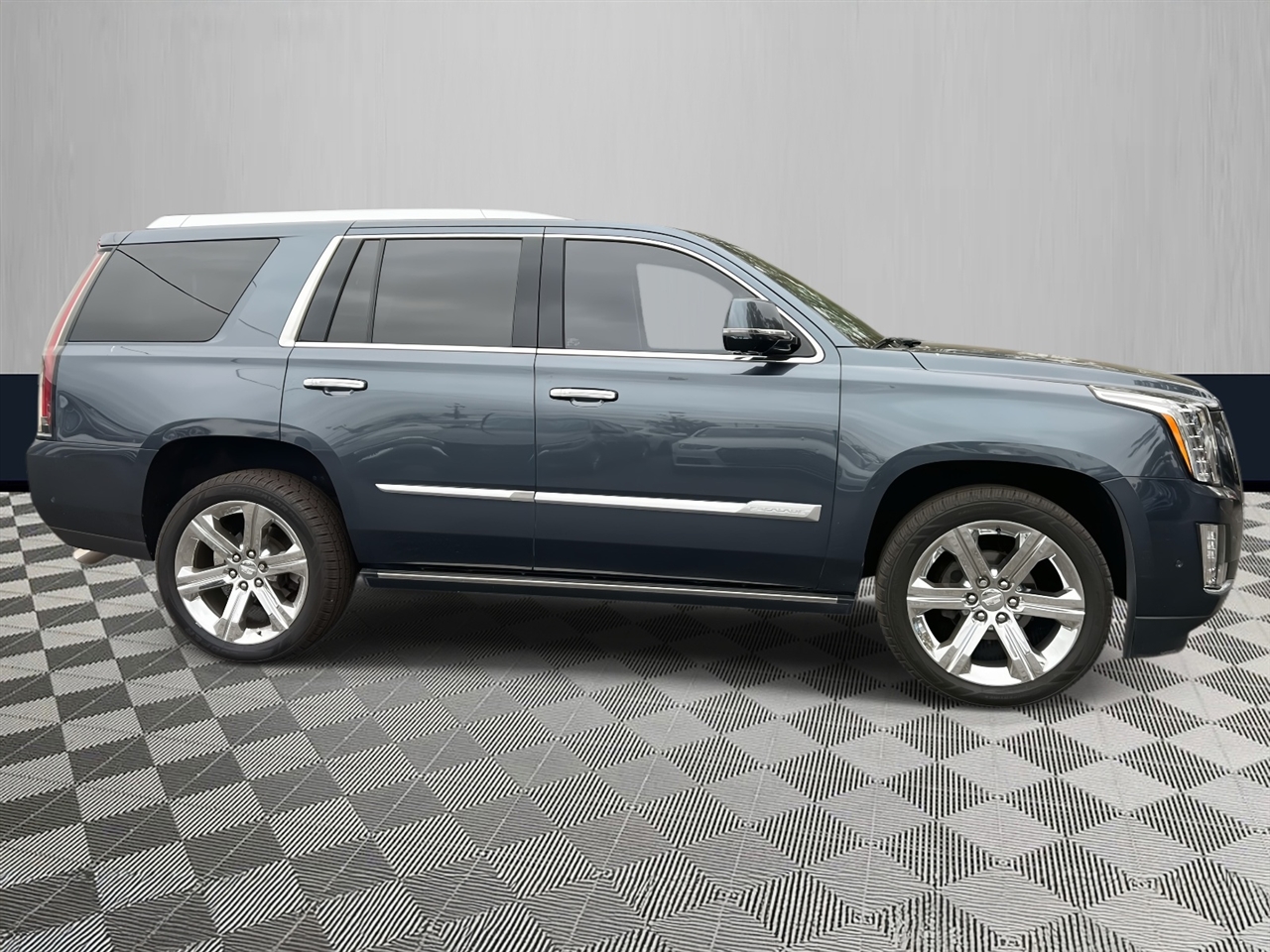 Cadillac Escalade 4WD 4dr Premium Luxury 2020