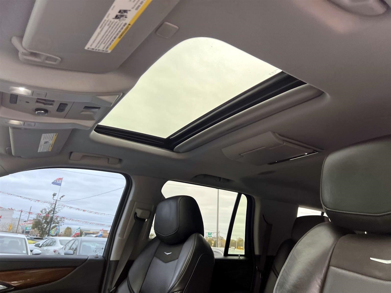 Cadillac Escalade 4WD 4dr Premium Luxury 2020