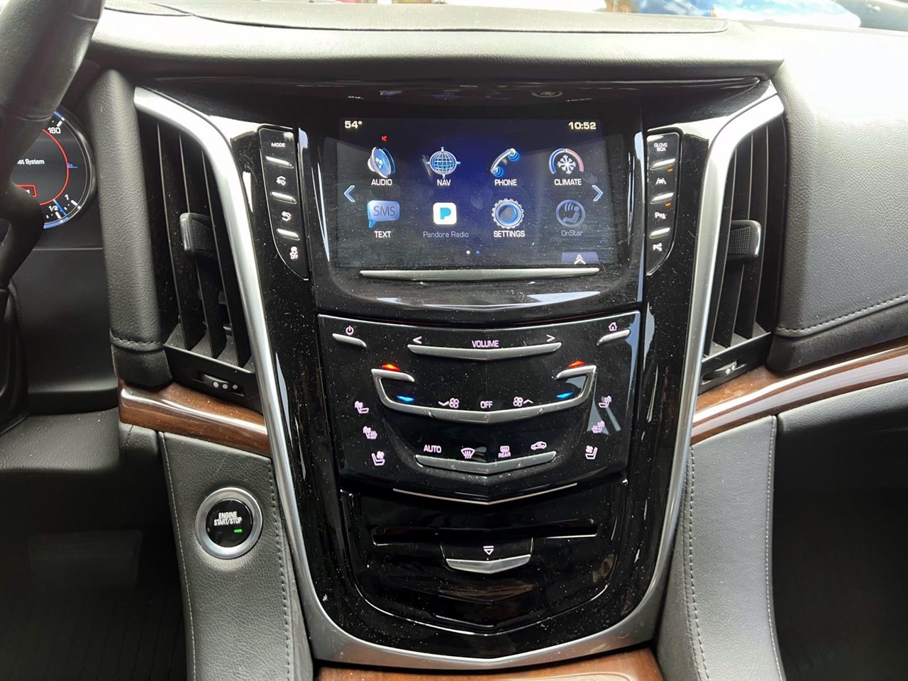 Cadillac Escalade 4WD 4dr Premium Luxury 2020