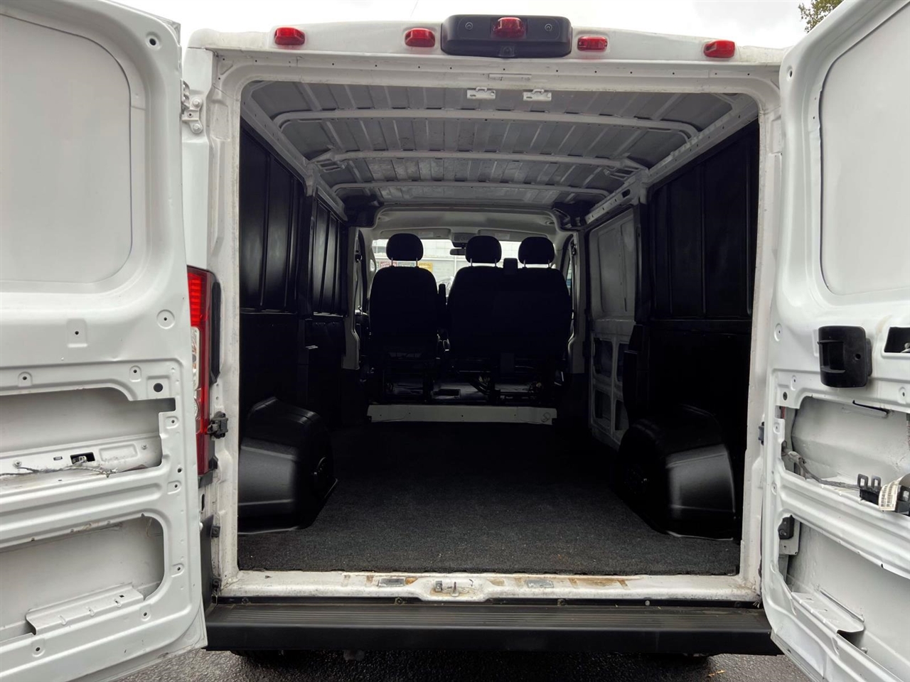 RAM ProMaster Cargo Van 3500 Low Roof 136" WB 2021