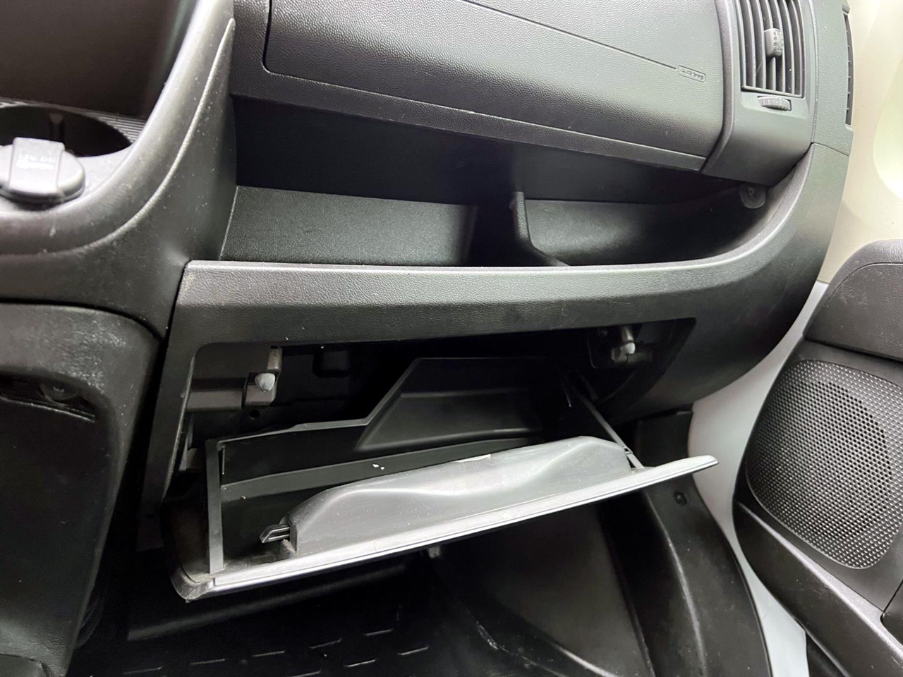 RAM ProMaster Cargo Van 3500 Low Roof 136" WB 2021