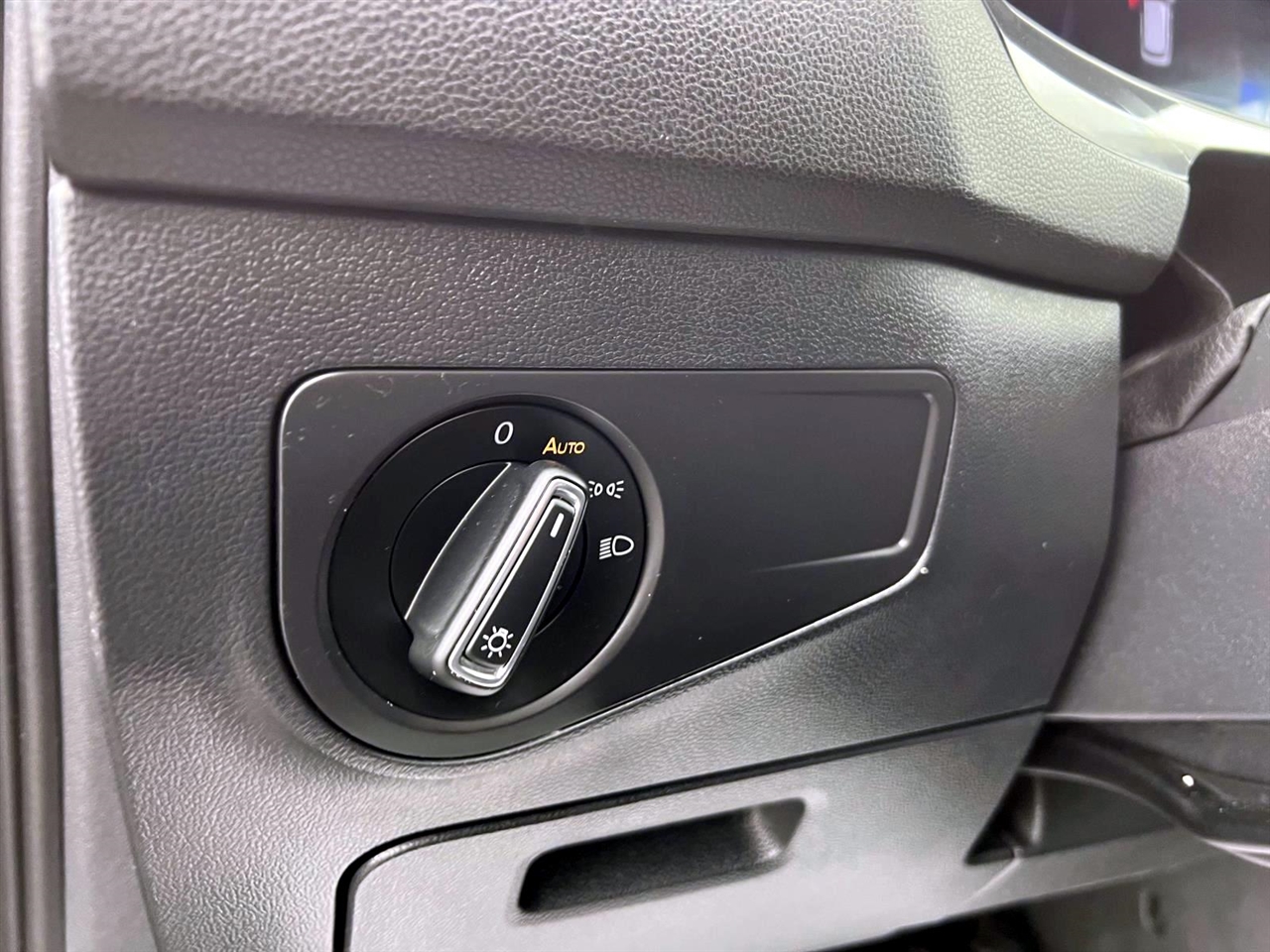 Volkswagen Tiguan 2.0T Wolfsburg Edition FWD 2024