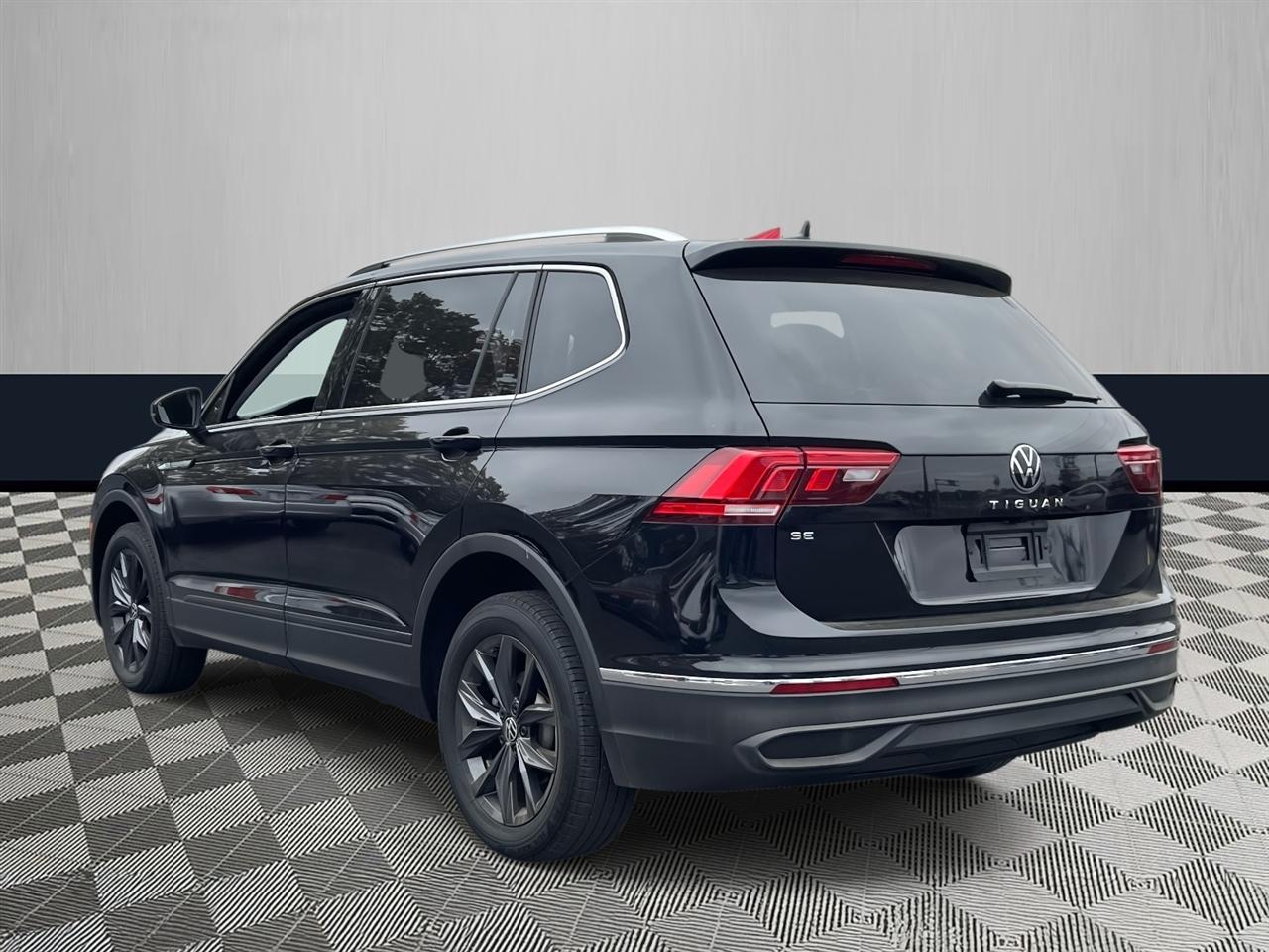 Volkswagen Tiguan 2.0T Wolfsburg Edition FWD 2024